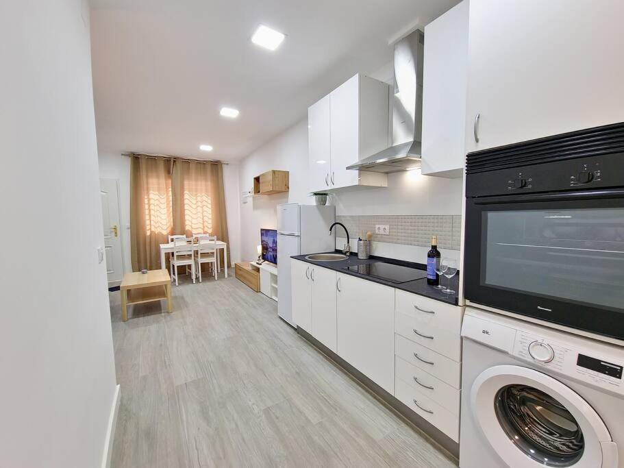 Apartamentos Bielsa 'Madrid Rio' Bagian luar foto