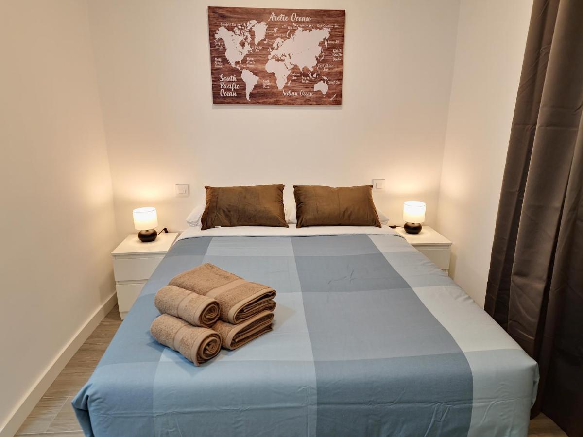 Apartamentos Bielsa 'Madrid Rio' Bagian luar foto
