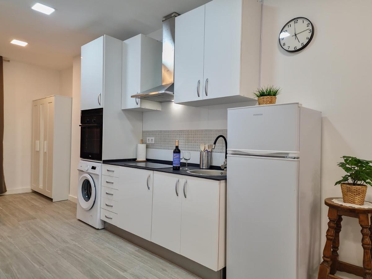 Apartamentos Bielsa 'Madrid Rio' Bagian luar foto