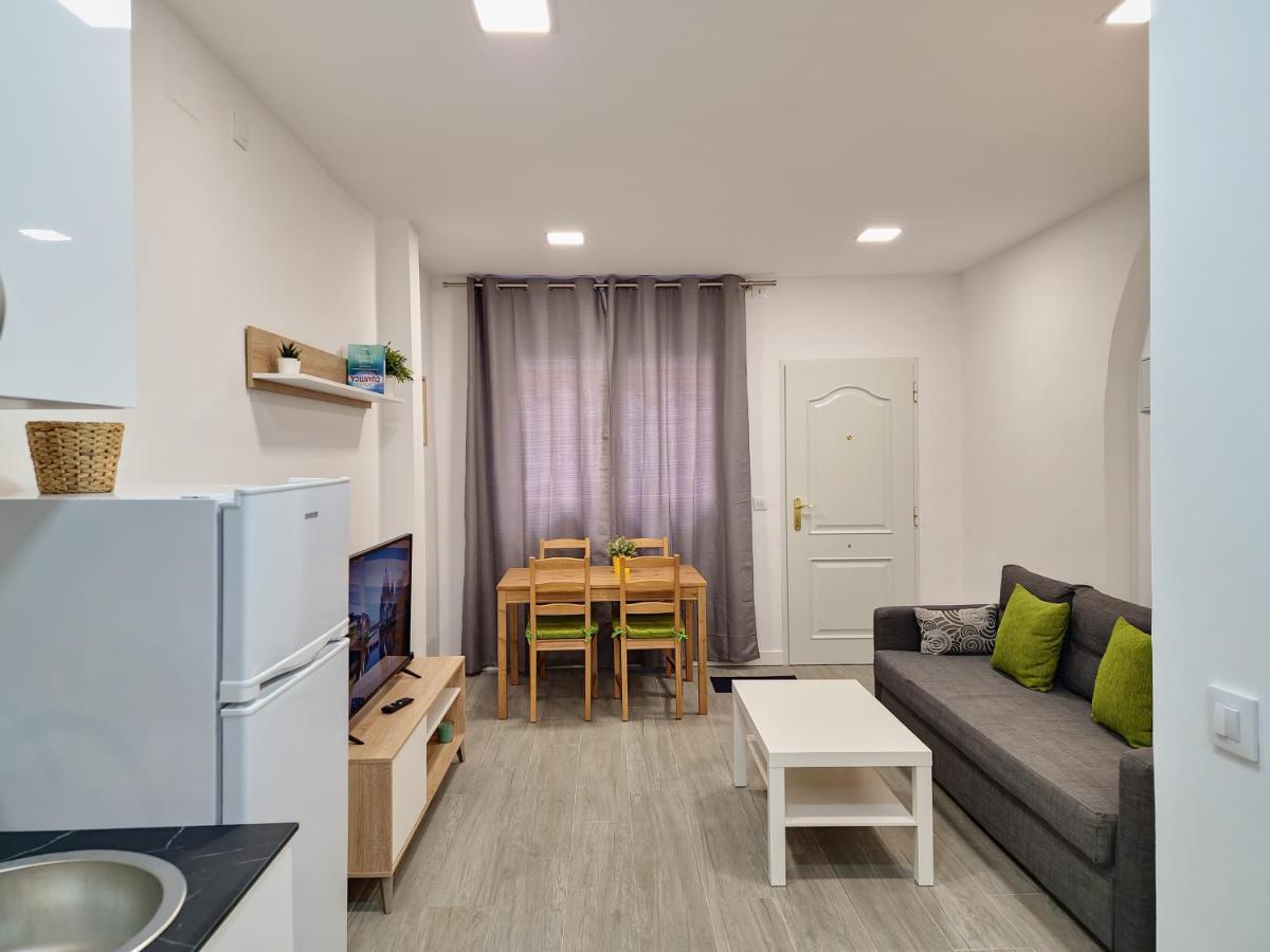 Apartamentos Bielsa 'Madrid Rio' Bagian luar foto