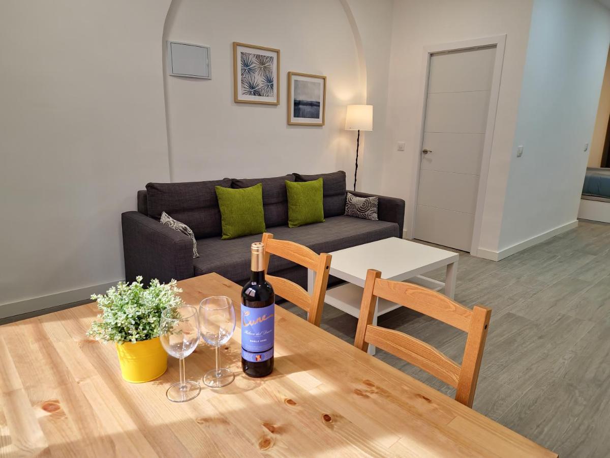 Apartamentos Bielsa 'Madrid Rio' Bagian luar foto
